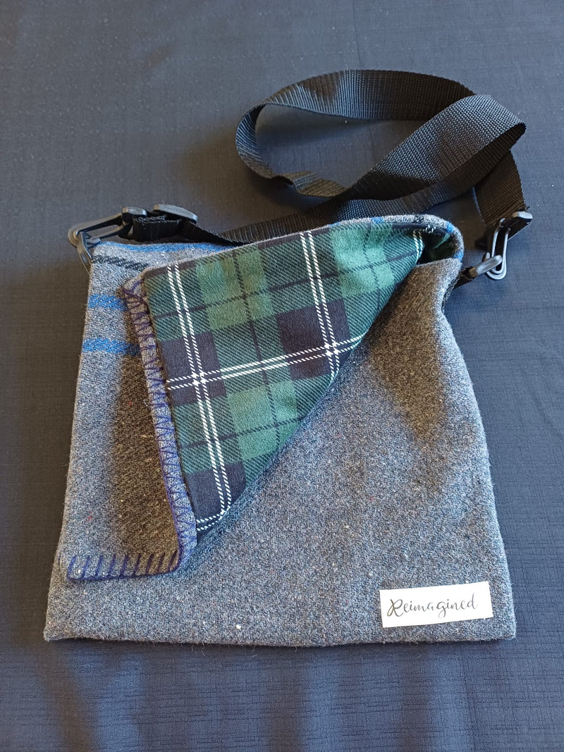 Tartan lining Grey  Crossover Shoulder Bag